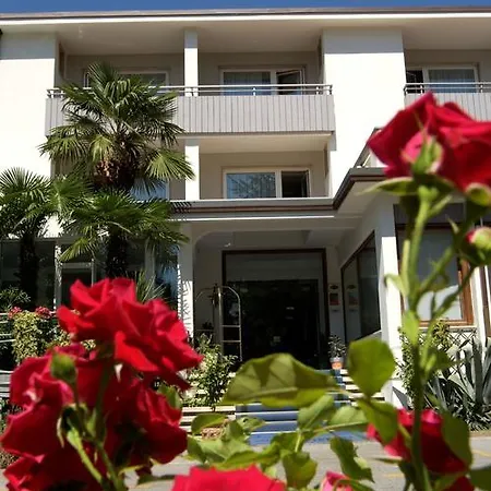 Piccolo Otel